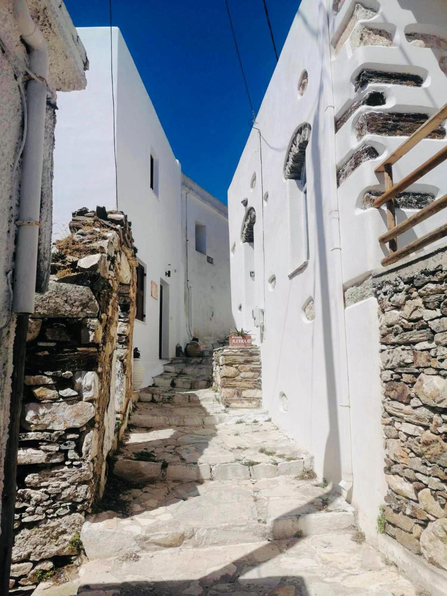 Naxos Mountain Retreat - Tiny House Build On Rock Apartment Koronos Exterior photo